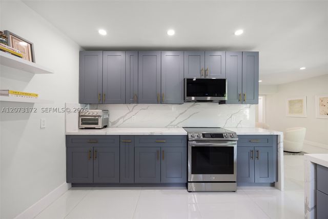 406 Miller Rd, Coral Gables, FL 33146