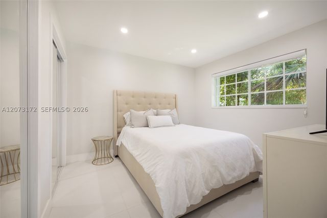 406 Miller Rd, Coral Gables, FL 33146