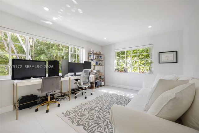 406 Miller Rd, Coral Gables, FL 33146