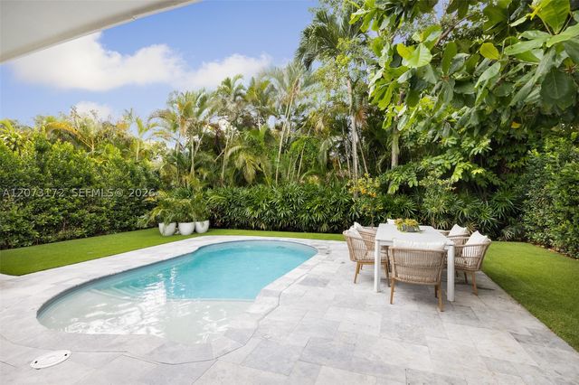406 Miller Rd, Coral Gables, FL 33146