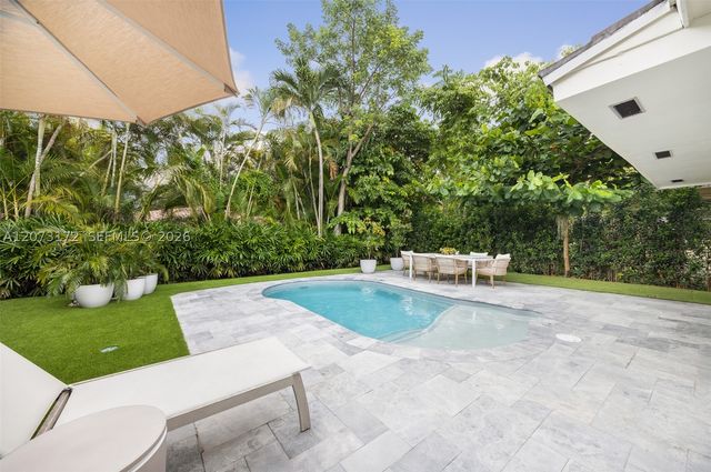406 Miller Rd, Coral Gables, FL 33146