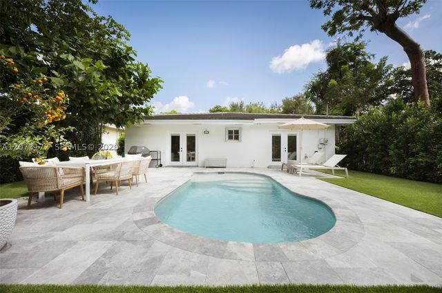 406 Miller Rd, Coral Gables, FL 33146