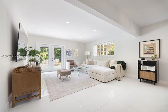 406 Miller Rd, Coral Gables, FL 33146