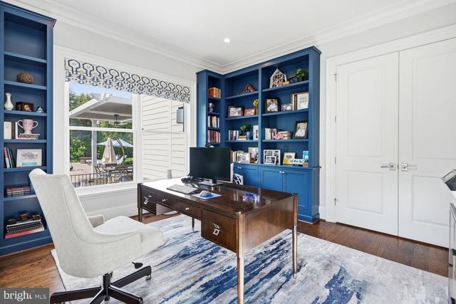 6909 ARBOR LN, Mclean, VA 22101