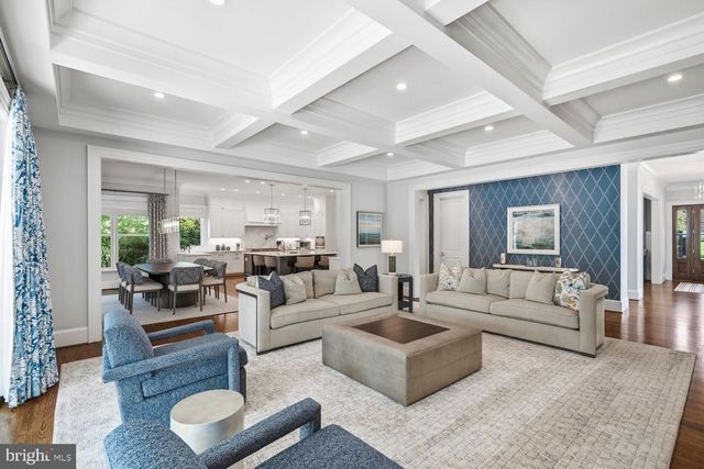 6909 ARBOR LN, Mclean, VA 22101