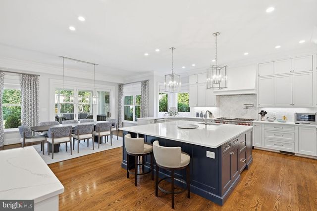 6909 ARBOR LN, Mclean, VA 22101