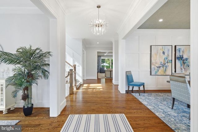 6909 ARBOR LN, Mclean, VA 22101