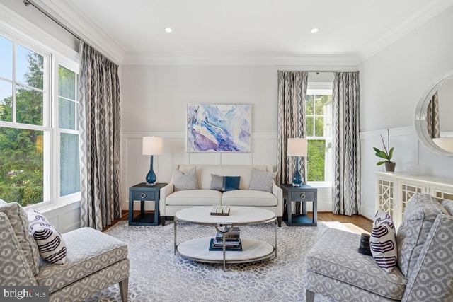 6909 ARBOR LN, Mclean, VA 22101