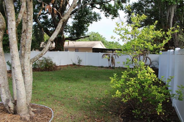 1106 E DR MARTIN LUTHER KING JR BOULEVARD, Plant City, FL 33563