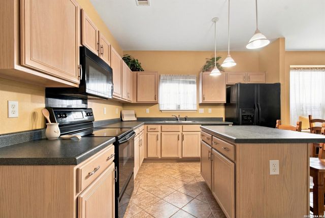 2519 SEQUOIA HEIGHT ST, San Antonio, TX 78251
