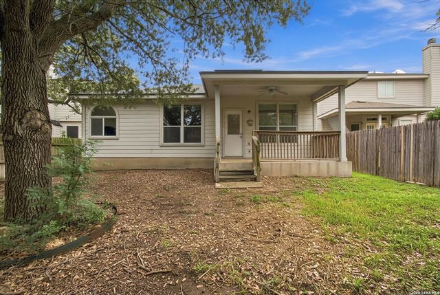 2519 SEQUOIA HEIGHT ST, San Antonio, TX 78251