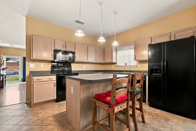 2519 SEQUOIA HEIGHT ST, San Antonio, TX 78251