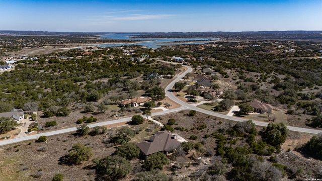 1017 Star Rdg, Spring Branch, TX 78070