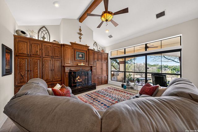 1017 Star Rdg, Spring Branch, TX 78070