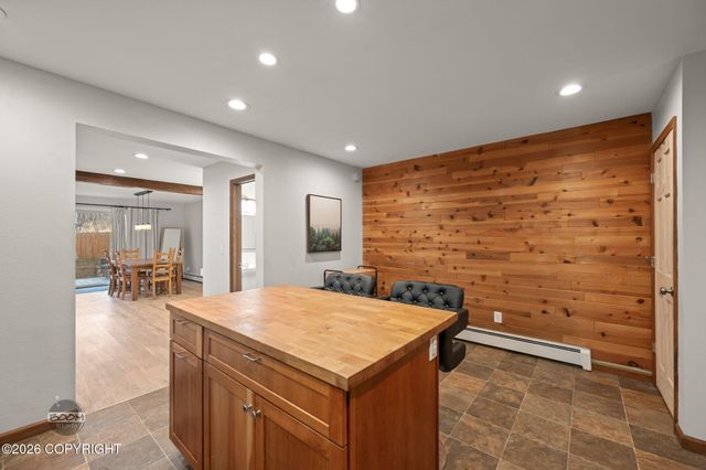 6654 Lakeway Drive, Anchorage, AK 99502