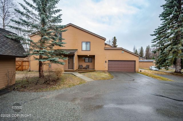 6654 Lakeway Drive, Anchorage, AK 99502