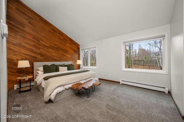 6654 Lakeway Drive, Anchorage, AK 99502