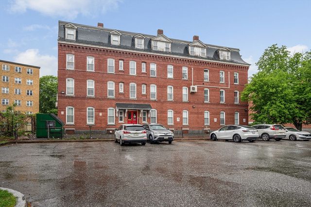 90 Appleton Street U:7, Lowell, MA 01852