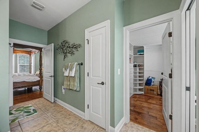 584 Falcon Trail, Niceville, FL 32578