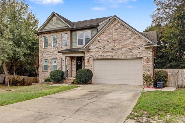 584 Falcon Trail, Niceville, FL 32578