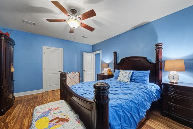 584 Falcon Trail, Niceville, FL 32578