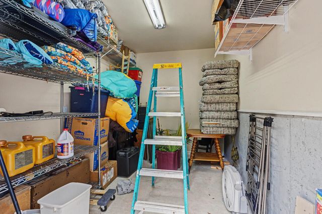 584 Falcon Trail, Niceville, FL 32578