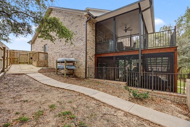 584 Falcon Trail, Niceville, FL 32578