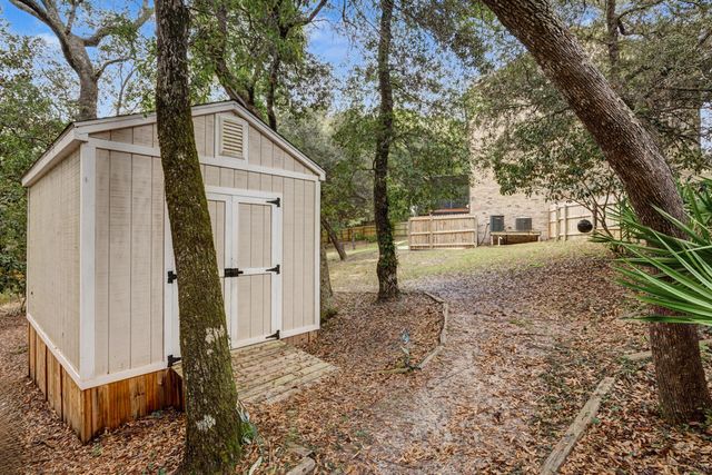 584 Falcon Trail, Niceville, FL 32578