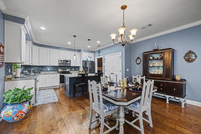 584 Falcon Trail, Niceville, FL 32578