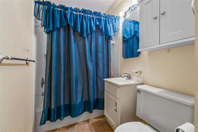 444 Arlington Drive, Lake Charles, LA 70607