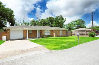 2400 Short Street, Baytown, TX 77521
