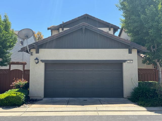 218 W Erics Way, Mountain House, CA 95391
