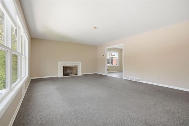 2143 Osceola Drive, Grand Rapids, MI 49506
