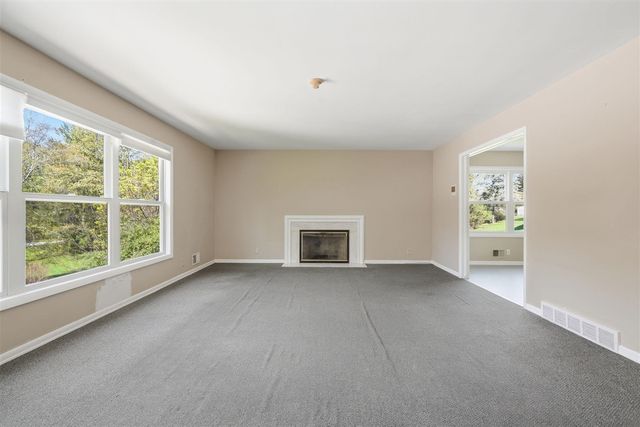 2143 Osceola Drive, Grand Rapids, MI 49506