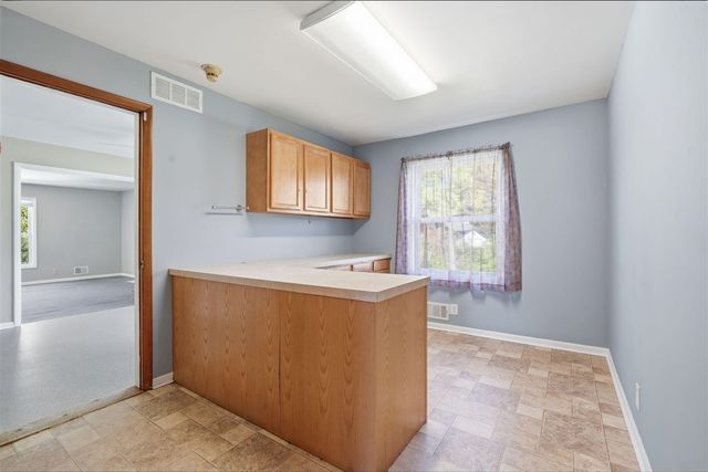 2143 Osceola Drive, Grand Rapids, MI 49506