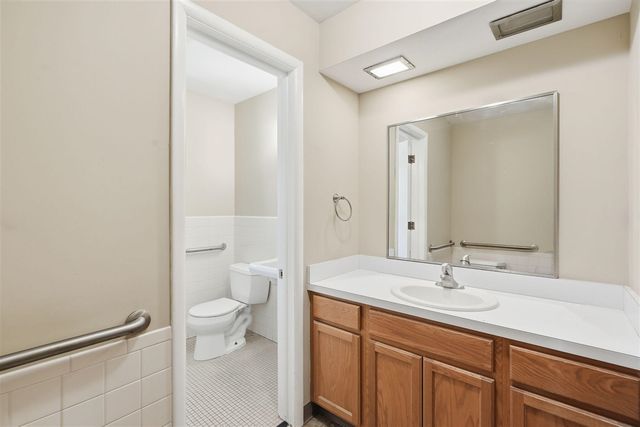 2143 Osceola Drive, Grand Rapids, MI 49506