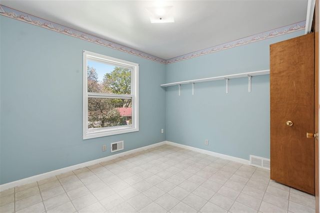 2143 Osceola Drive, Grand Rapids, MI 49506