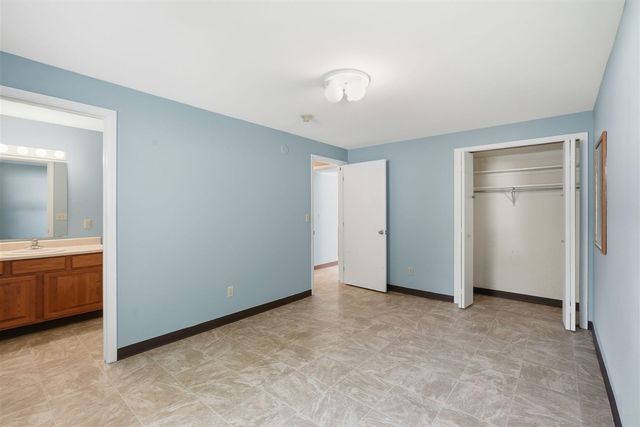 2143 Osceola Drive, Grand Rapids, MI 49506