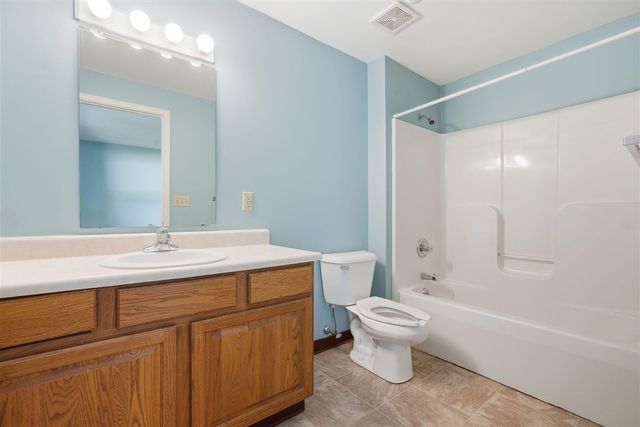 2143 Osceola Drive, Grand Rapids, MI 49506