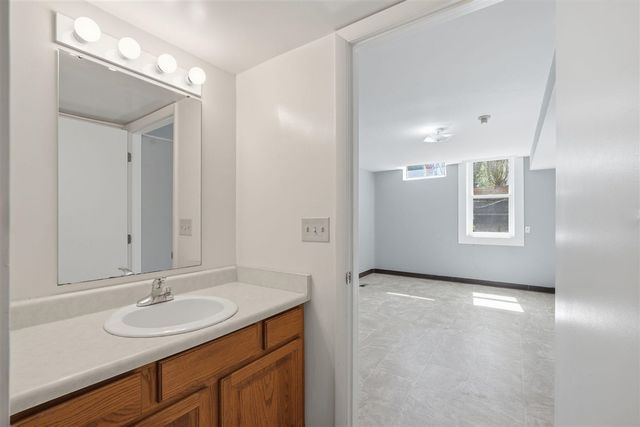 2143 Osceola Drive, Grand Rapids, MI 49506