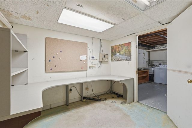 2143 Osceola Drive, Grand Rapids, MI 49506