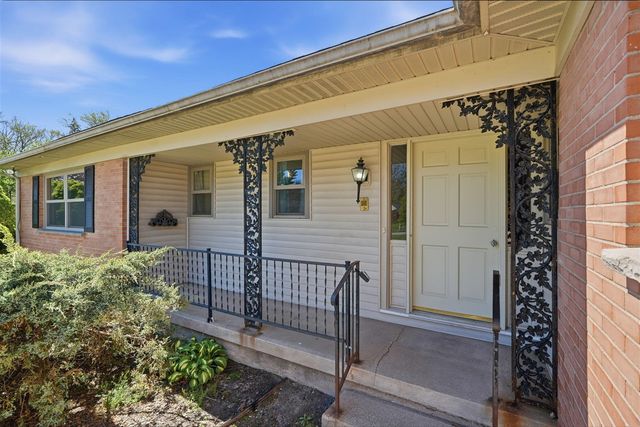 2143 Osceola Drive, Grand Rapids, MI 49506
