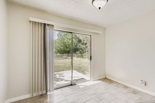 316 Nell Deane Blvd, Schertz, TX 78154