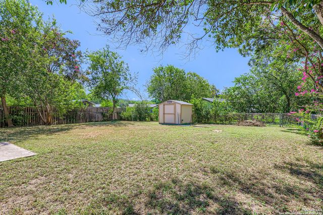 316 Nell Deane Blvd, Schertz, TX 78154