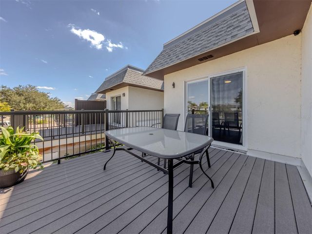 3208 RAMBLEWOOD DRIVE N, Sarasota, FL 34237