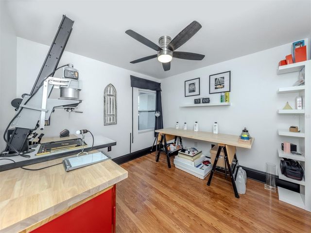 3208 RAMBLEWOOD DRIVE N, Sarasota, FL 34237