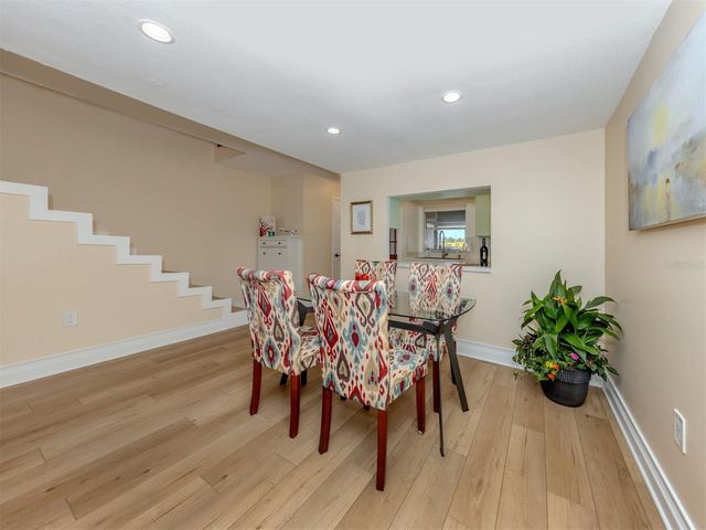 3208 RAMBLEWOOD DRIVE N, Sarasota, FL 34237