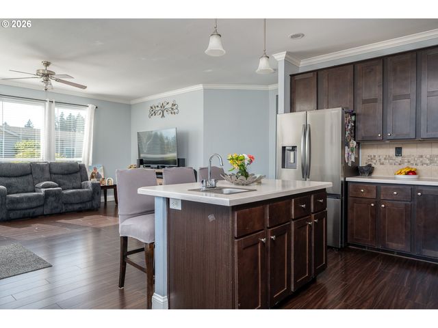 17794 Sw CUMBERLAND Way, Beaverton, OR 97006