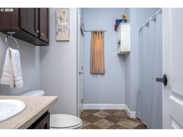 17794 Sw CUMBERLAND Way, Beaverton, OR 97006