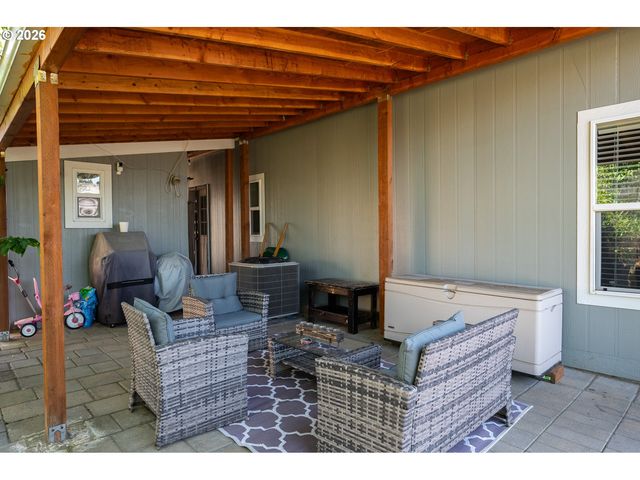 17794 Sw CUMBERLAND Way, Beaverton, OR 97006